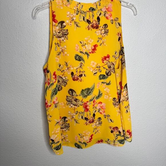 Rose + Olive Sz Med Yellow Floral Sleeveless Top Feminine - Picture 4 of 11